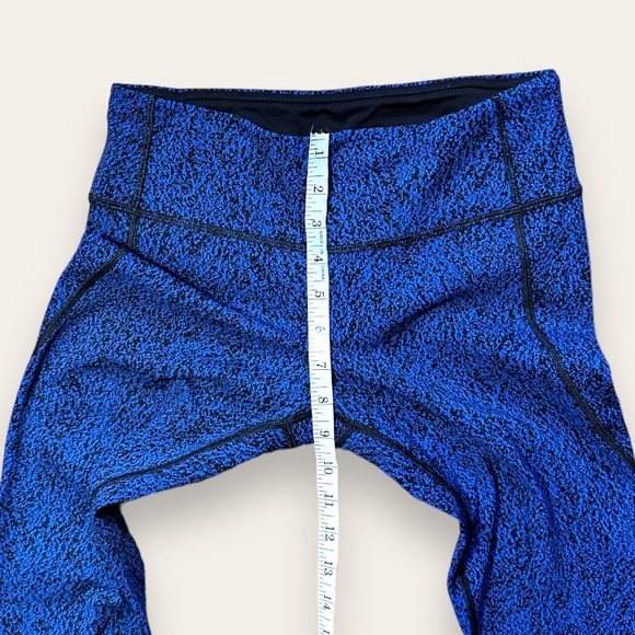 Lululemon On Track Tight sz 4 - Picture 6 of 9
